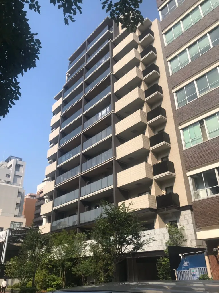 明石町のマンション