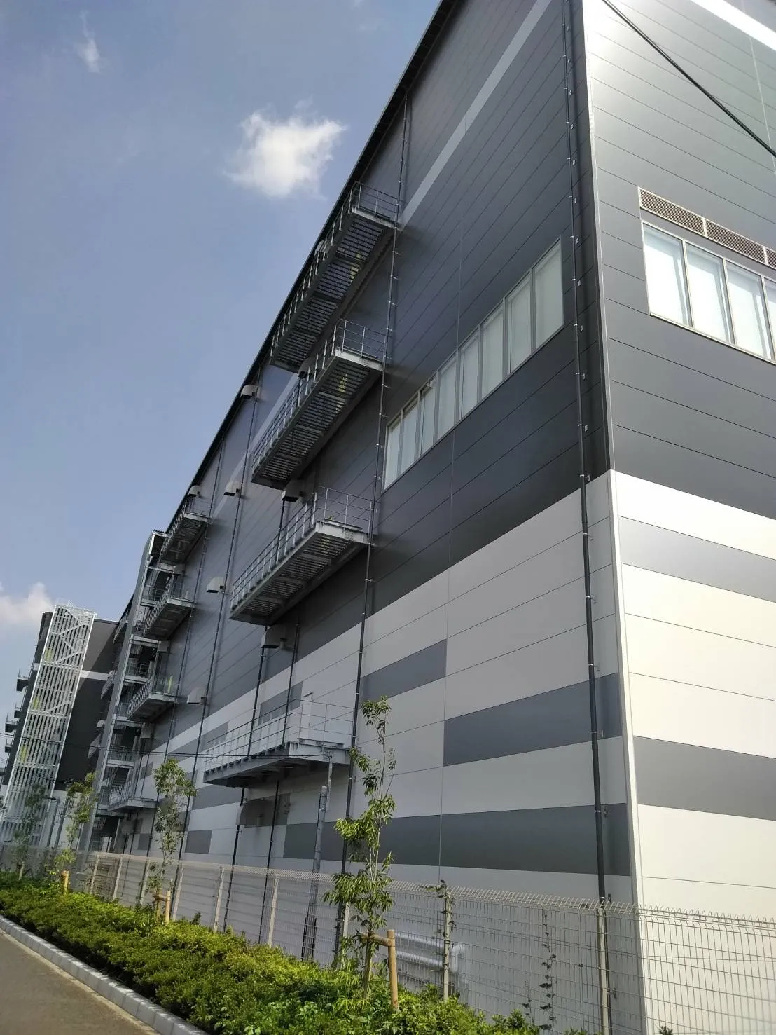 習志野の企業施設